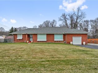 1332 W 4th St, Beaver Falls, PA