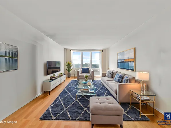 1625 Emmons Avenue image 1 of 10