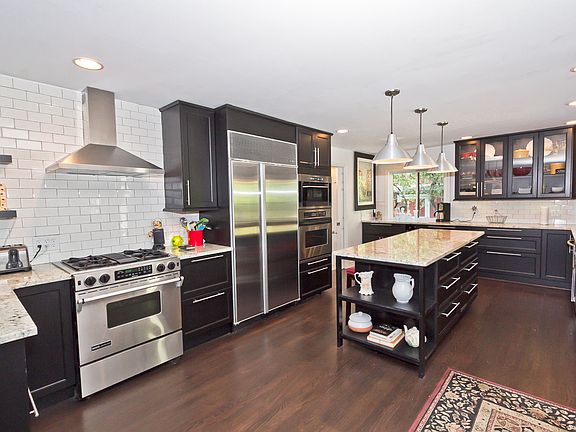 5th image of 1705 Vinsetta Blvd