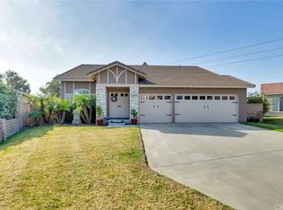 2885 W Fairview Dr, Rialto, CA 92377
