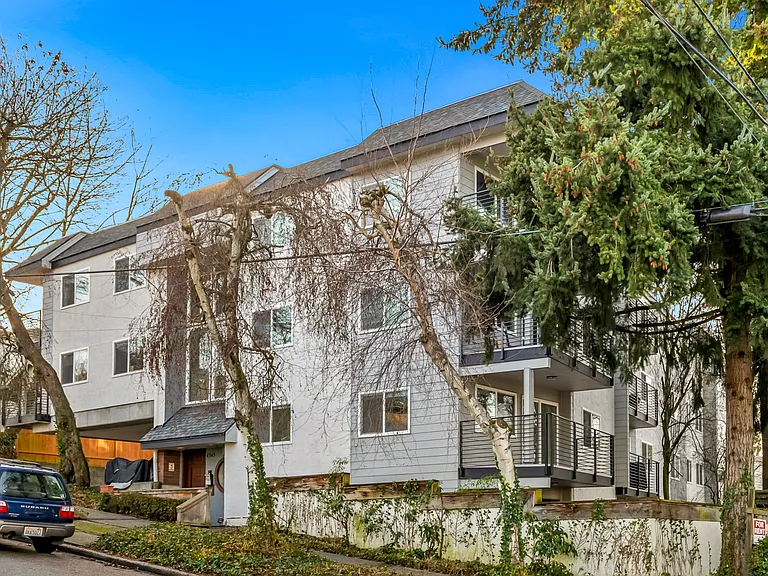 MAGB Magnolia Blossom — Photo 4