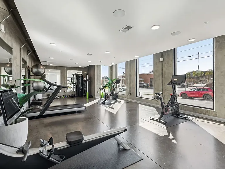 806 Olympic St #407 — Photo 20
