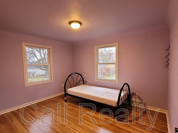 5th image of 2604 W Rockwell Ave
