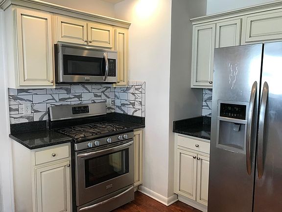 5th image of 2490 E 126th St #1