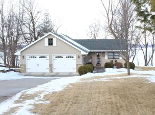 1117 S Darling Dr NW, Alexandria, MN 56308