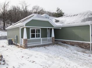 18501 Keeneland Ln, Abingdon, VA 24211