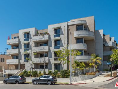 1551 Manning Ave APT 101, Los Angeles, CA, 90024