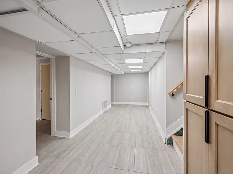 226 Mack Ave — Photo 21
