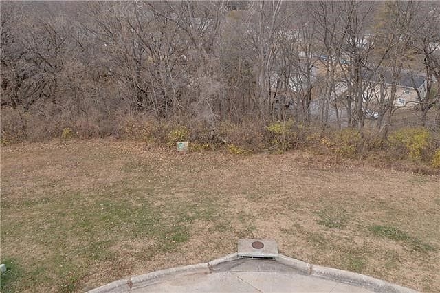 2nd image of 1112 Melanie Ln