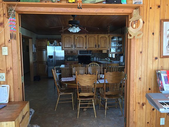 Sunrm/dining rm