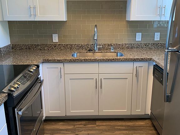 Fully Upgraded Kitchen