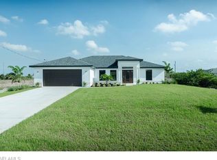 4204 20th St SW, Lehigh Acres, FL 33976