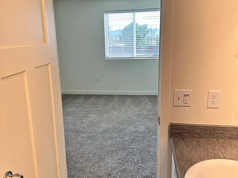 1481 S Spring Creek Dr #302 — Photo 4