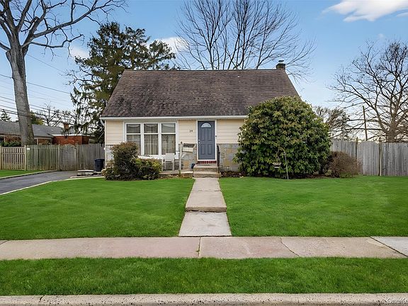 4th image of 59 Holly Road