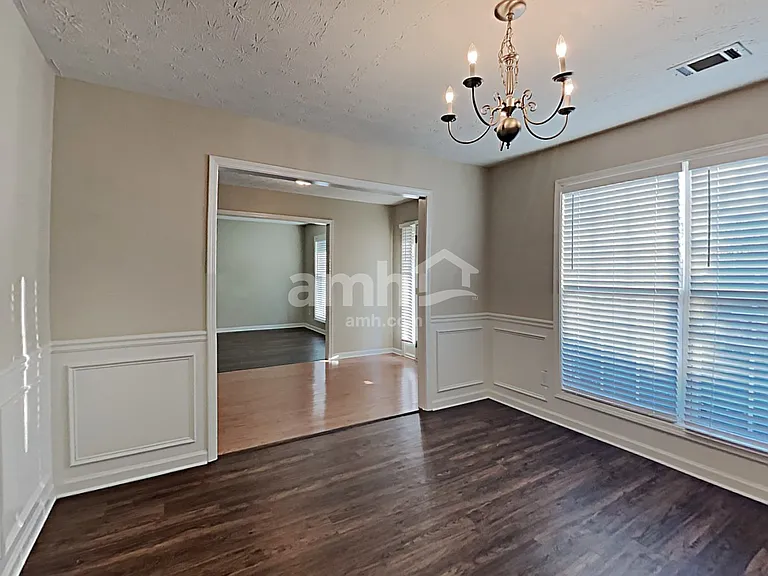1558 Great Shoals Cir — Photo 6