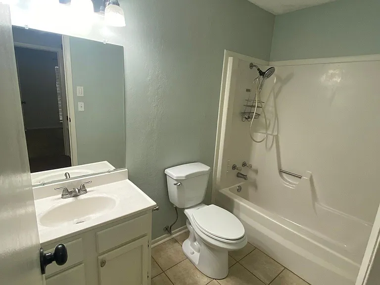 124 Castle Row — Photo 25