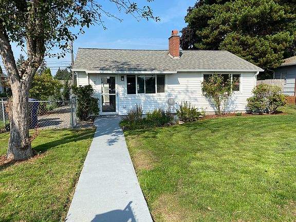 2nd image of 909 E 57th St