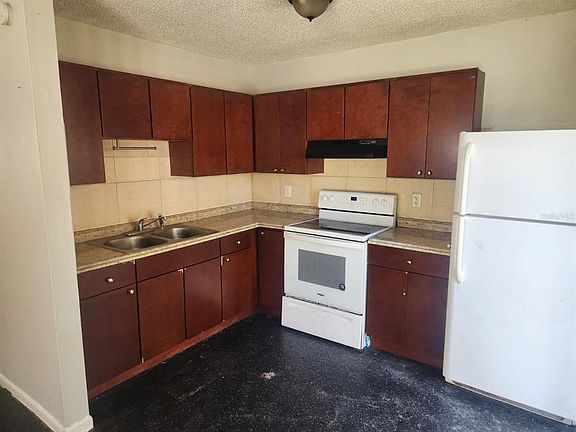 3rd image of 8306 N 13th St