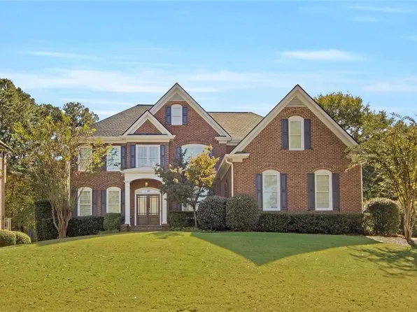 502 Grassmeade Way, Snellville, GA 30078