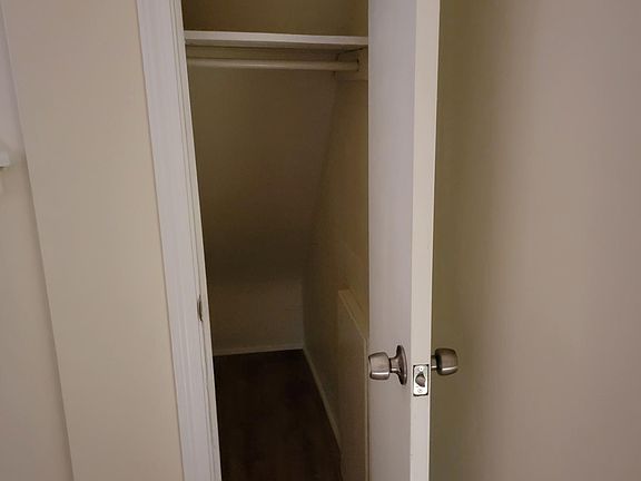 3rd image of 4462 Silverwood St APT 4