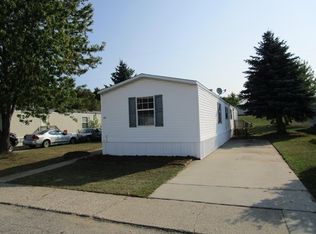 3912 Casper Ave NW, Grand Rapids, MI 49544