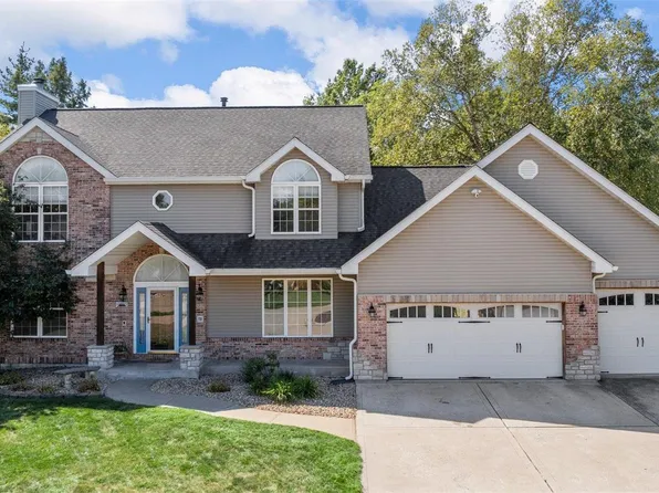 72 Muirfield Hill Ct N, Saint Charles, MO 63304