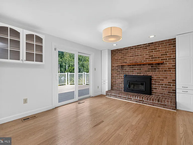 4009 Shallow Brook Ln — Photo 9