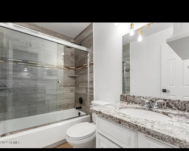 3645 N 71st Ave #17 — Photo 5
