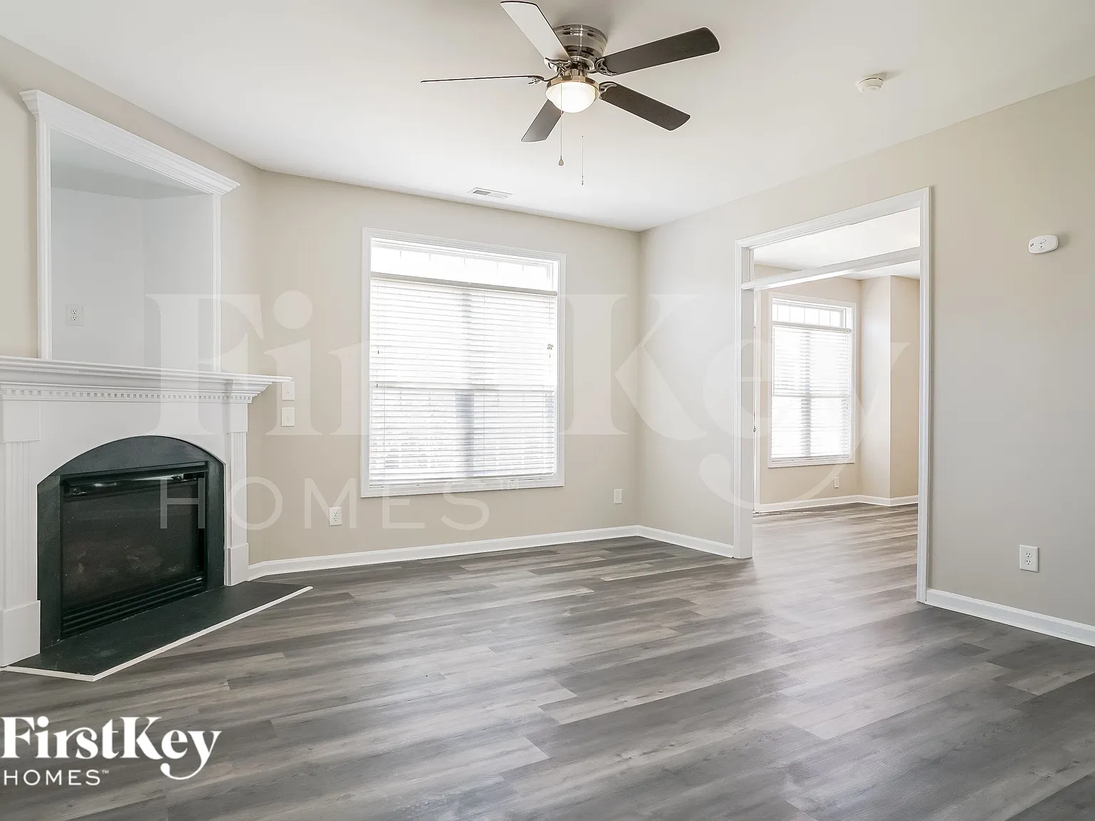 3 bed, 2.5 bath, 1872 sqft, $2,255 — Photo 3