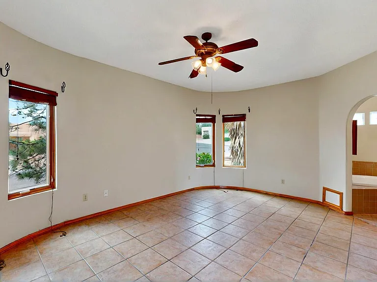 10540 Portofino Dr NW — Photo 10