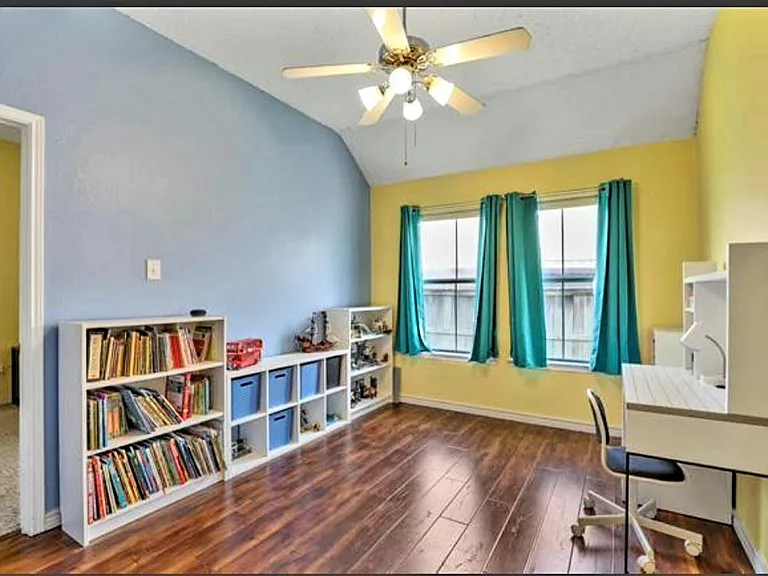 Melissa Diane St — Photo 21