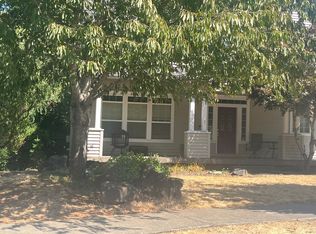 18064 Newell Ridge Dr, Oregon City, OR 97045