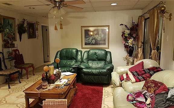 5th image of 1002 Birchwood Dr