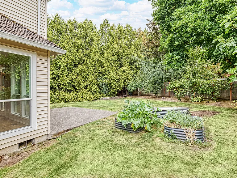 8307 SW 64th Ave — Photo 23