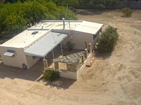 5th image of 3519 E Blacklidge Dr