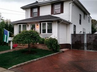 2449 Grand Ave, Bellmore, NY 11710