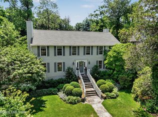 96 Brookside Dr, Greenwich, CT 06831