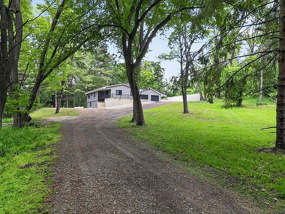 5th image of 2226 N Britt Rd