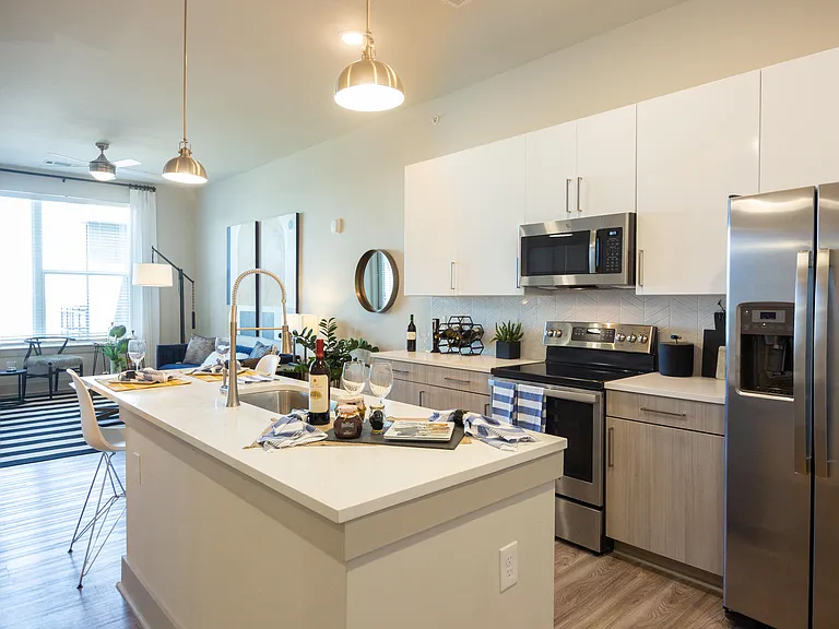 The Landing Residences — Photo 14