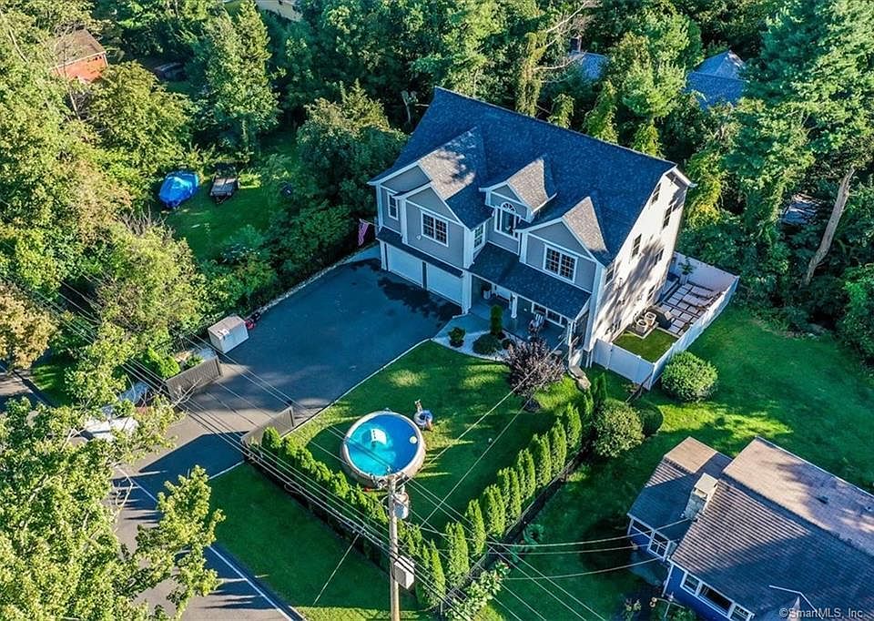 39 Candlewood Shores Rd, Brookfield, CT 06804 MLS 170598035 Zillow