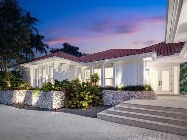 7155 E Lago Dr, Miami, FL 33143
