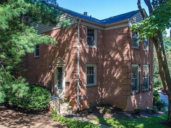 3rd image of 5430 Cheshire Meadows Way