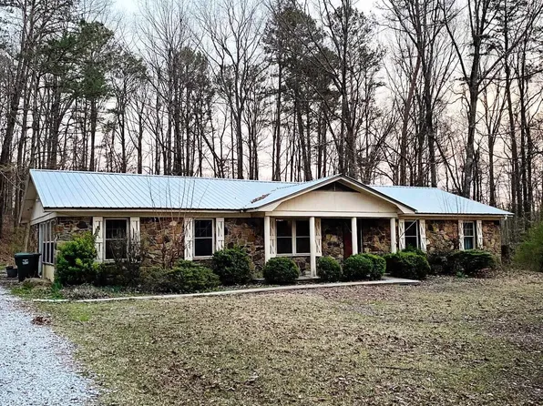 680 Old Natchez Trace Rd, Cherokee, AL 35616