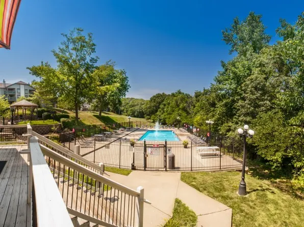 Bicycle Club Apartments