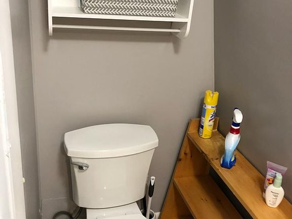 5th image of 133 Providence St APT 3