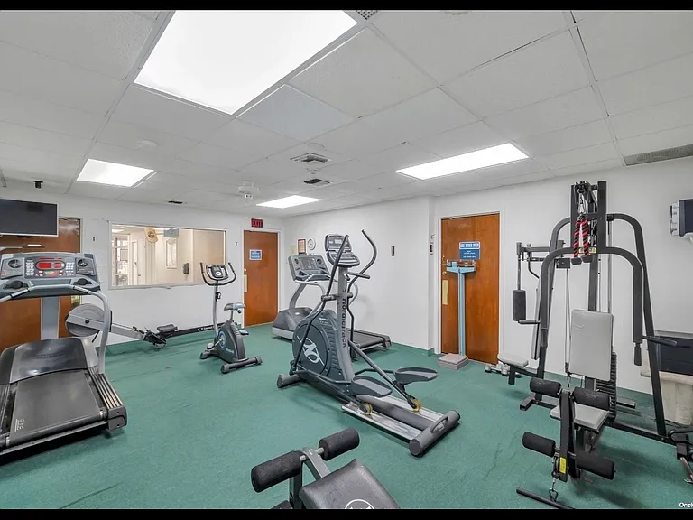 119 Sagamore Hills Dr — Photo 15