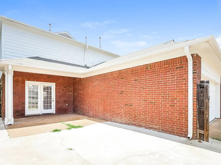 10176 Eveninghill Dr — Photo 16