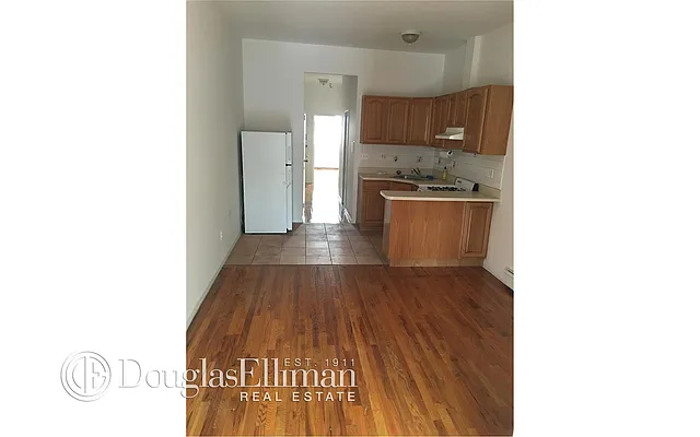 Rented by Douglas Elliman | media 18