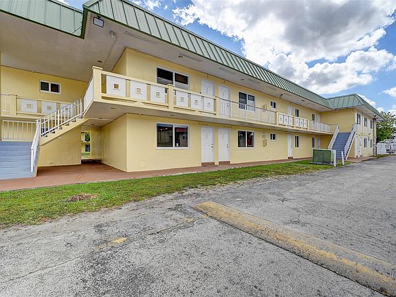 2nd image of 505 NW 177th Street #140