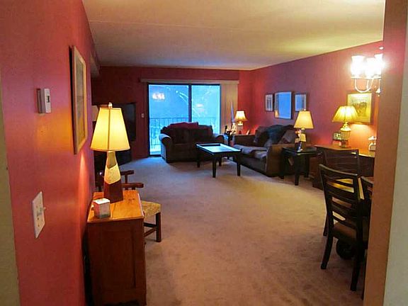 5th image of 650 E Greenwich Ave APT 5-208